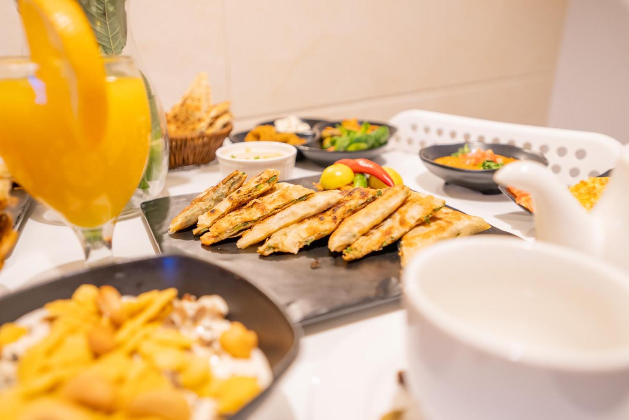 Laten Suites Al Naseem أجنحة لاتين النسيم Djedda Buitenkant foto